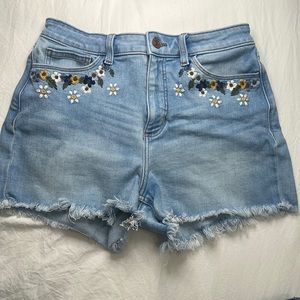 LC Lauren Conrad floral denim shorts size 10